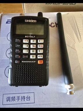 Uniden BC75XLT Black Handheld Scanner with Removable Antenna